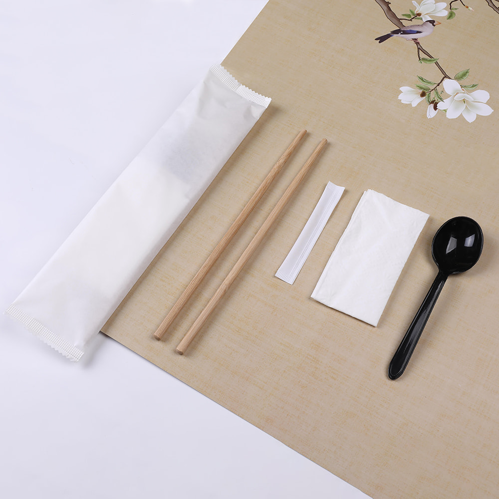 Bamboo Disposable Four Piece Tableware Set For Chopsticks Spoons Toothpicks Paper Towels Takeaway Cutlery Kraft Paper Set